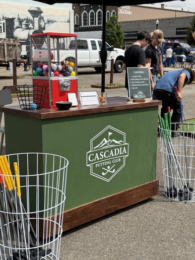 Gallery photo 5 of Cascadia Putting Club