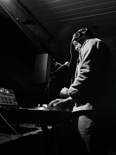 Gallery photo 6 of DJ Casey Belair