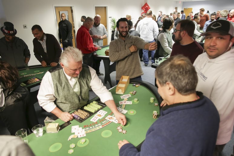 Gallery photo 10 of Casino Parties by Big Eastern Events