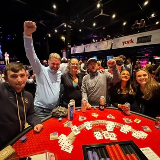 Gallery photo 6 of Casino Party Aces