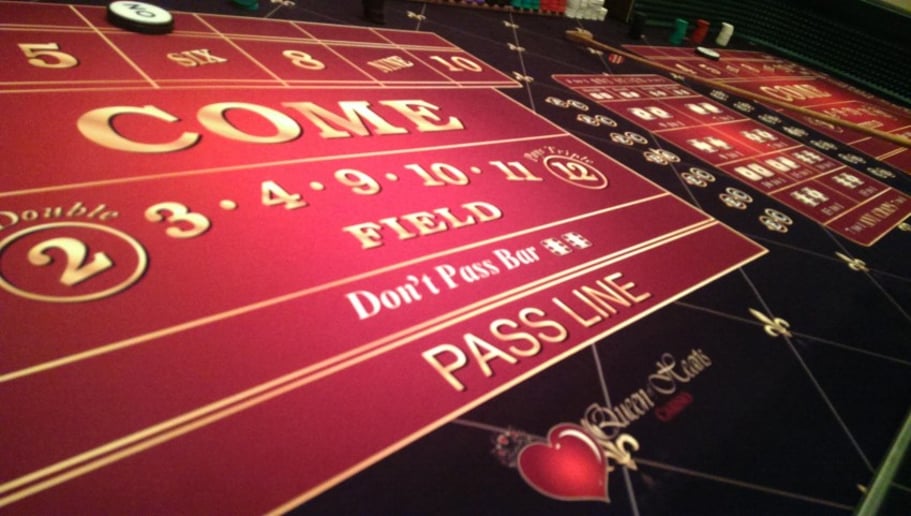 Gallery photo 1 of Queen Of Hearts Casino Parties LLC