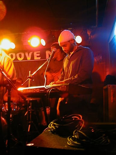 Gallery photo 14 of The Casplash Band