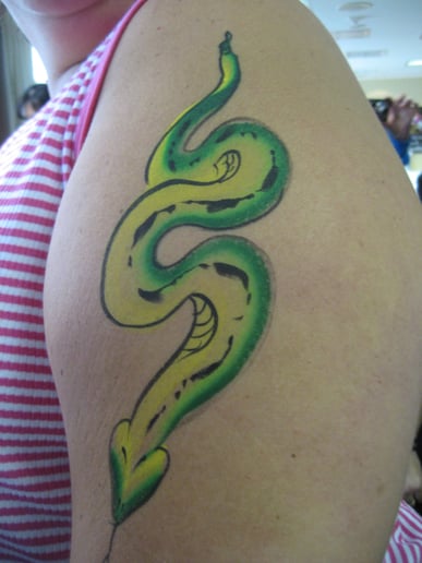 Gallery photo 2 of Cat's Fantasy Face Painting