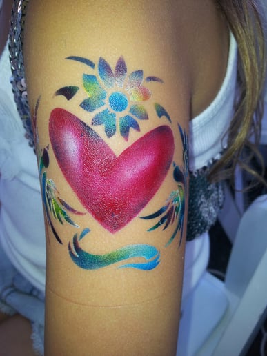 Gallery photo 6 of Cat's Fantasy Face Painting