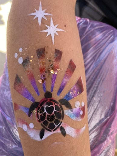 Gallery photo 17 of Cat's Fantasy Face Painting