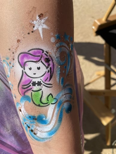 Gallery photo 18 of Cat's Fantasy Face Painting