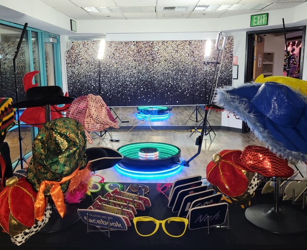 Gallery photo 18 of CUITM Photo Booth & Inflatables
