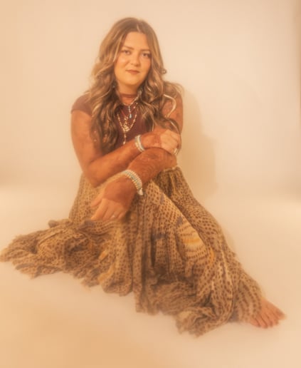 Gallery photo 8 of Cay Aliese