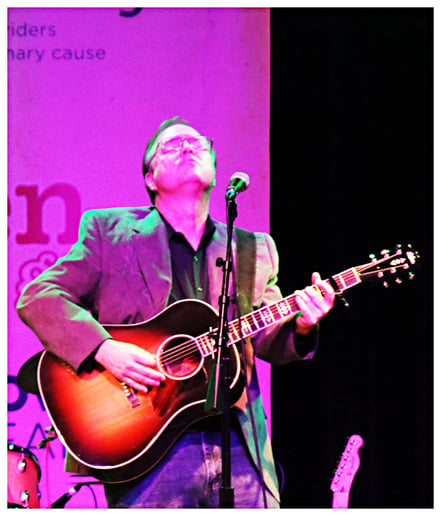 Gallery photo 3 of Melonbelly Acoustic Guitar Duo