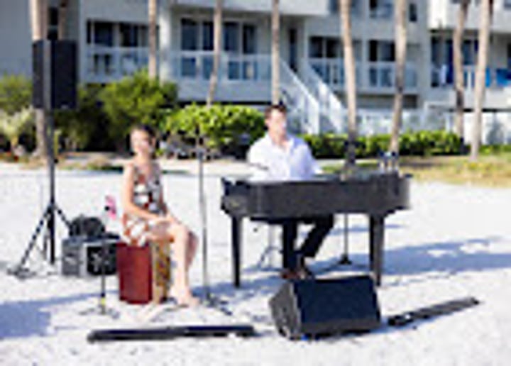 Gallery photo 1 of C&E Live Music Entertainment