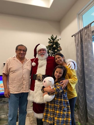 Gallery photo 8 of Celebrate with Claus