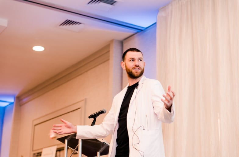 Gallery photo 7 of Josh Pele Celebrity Magician and Mentalist