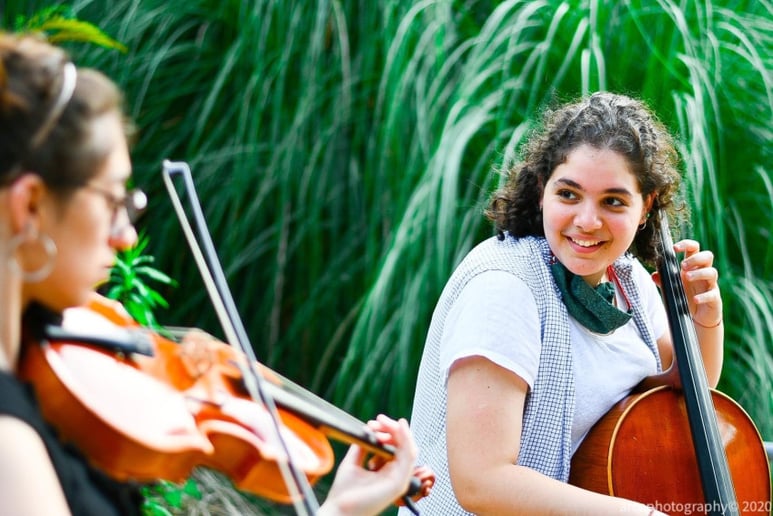Gallery photo 4 of Amani Zouehid, Cellist