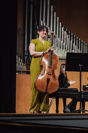 Gallery photo 5 of Amani Zouehid, Cellist