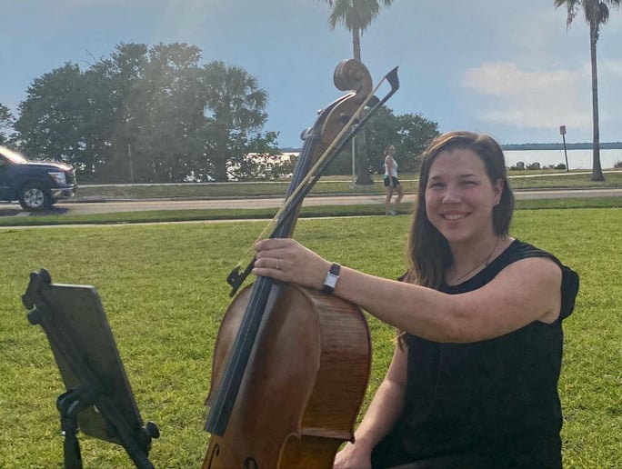 Gallery photo 3 of Cellist - Claire Burris