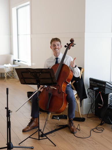 Gallery photo 1 of Cello-bration Services