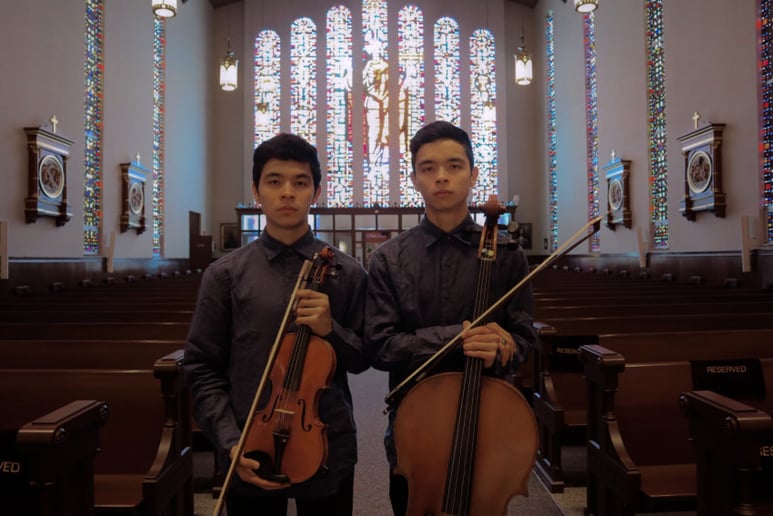 Gallery photo 5 of Cello Ovalle