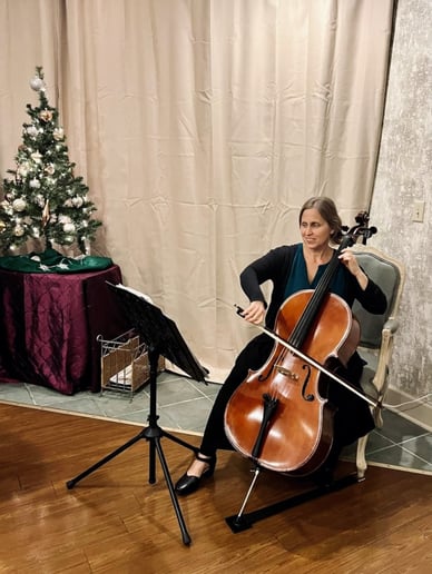 Gallery photo 5 of Cello Serenade