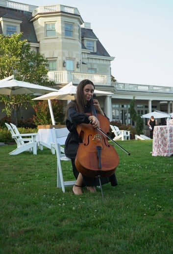Gallery photo 6 of Cello Story