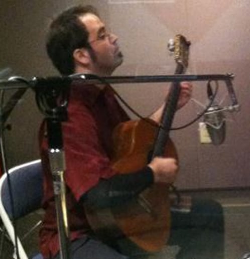 Gallery photo 1 of Samuel Lawson - Guitar, Voice, Lute