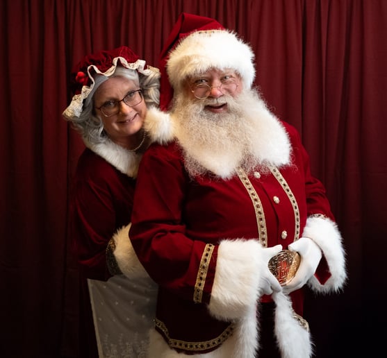 Gallery photo 1 of REAL Beard Central Florida Santa Claus