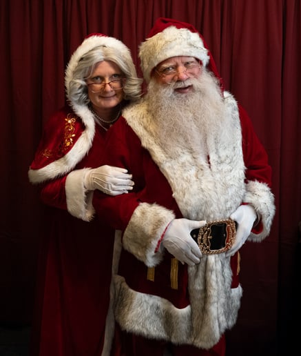 Gallery photo 13 of REAL Beard Central Florida Santa Claus