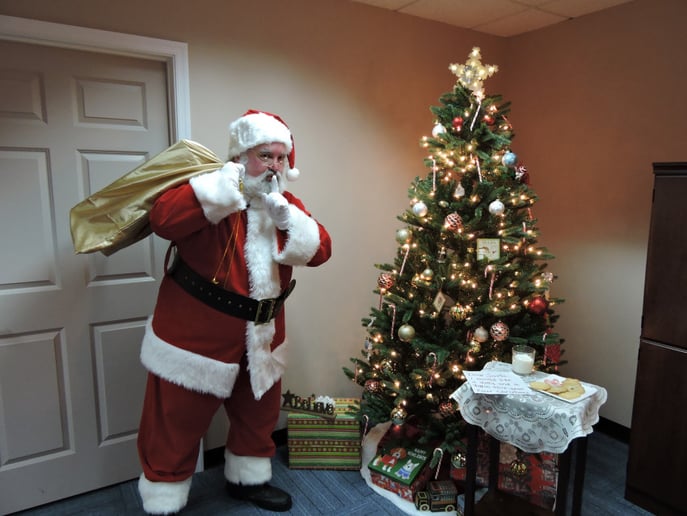 Gallery photo 4 of Central PA Santa