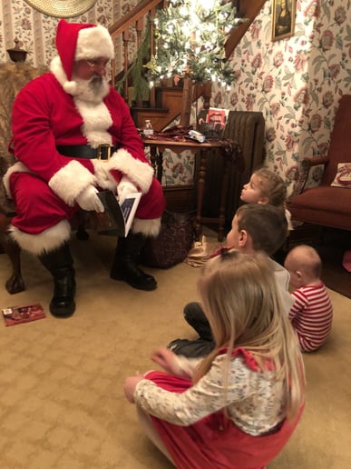 Gallery photo 3 of Central PA Santa