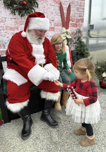 Gallery photo 2 of Central PA Santa