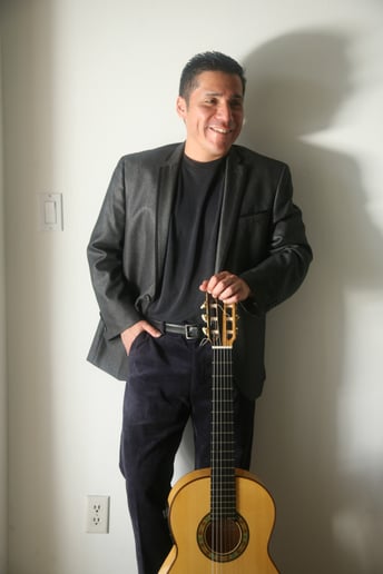 Gallery photo 10 of Cesar Paucar
