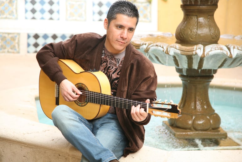 Gallery photo 7 of Cesar Paucar