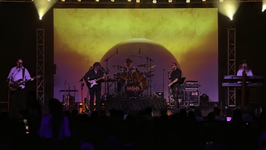 Gallery photo 1 of Majesty of Rock, the Ultimate Tribute to Journey and Styx
