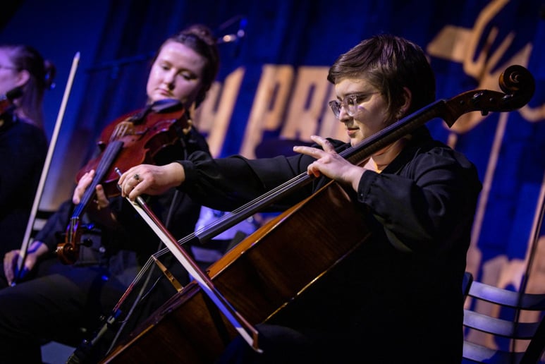 Gallery photo 3 of Chamber Pop Cellist