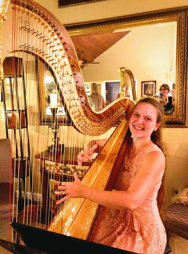 Gallery photo 9 of Chanah Ambuter, Harpist