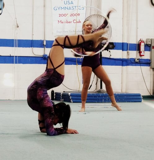 Gallery photo 31 of Chandelier Circus Entertainment