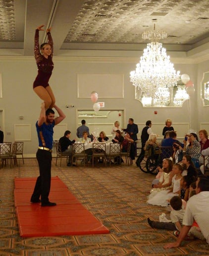 Gallery photo 37 of Chandelier Circus Entertainment