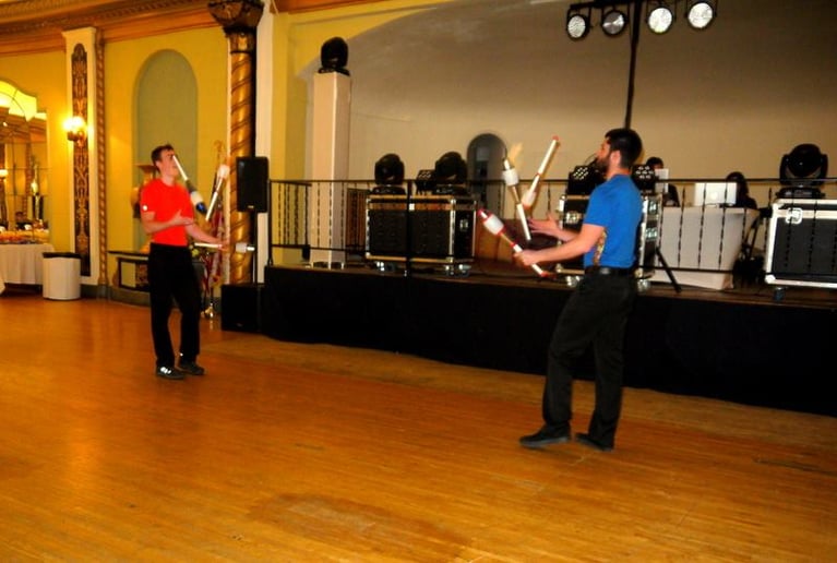 Gallery photo 44 of Chandelier Circus Entertainment