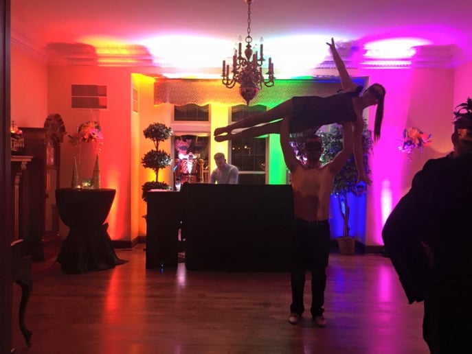 Gallery photo 19 of Chandelier Circus Entertainment