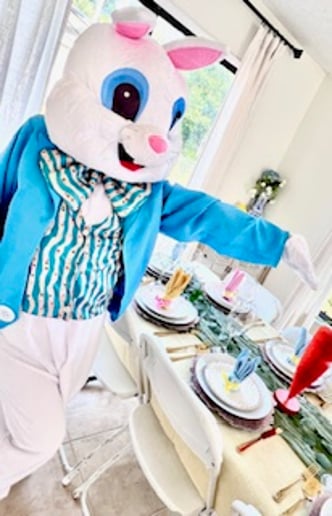 Gallery photo 27 of Characters and More
