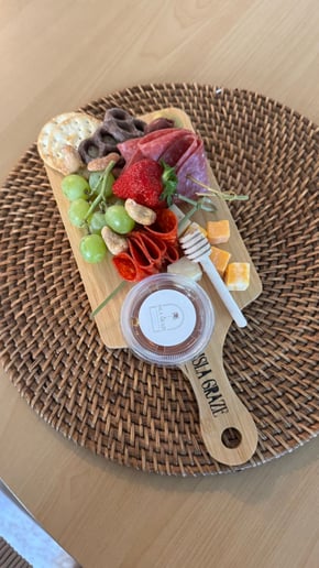 Gallery photo 6 of Isla Graze Charcuterie Bar/Catering