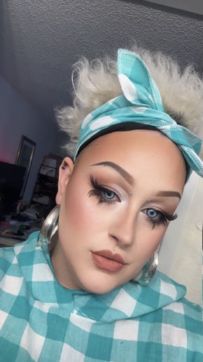 Gallery photo 2 of Charisma Adore