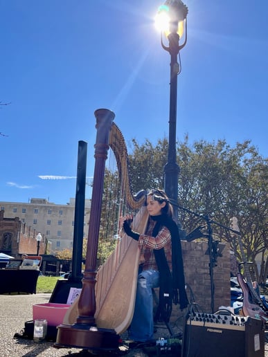 Gallery photo 4 of Charla Murray, Harpist