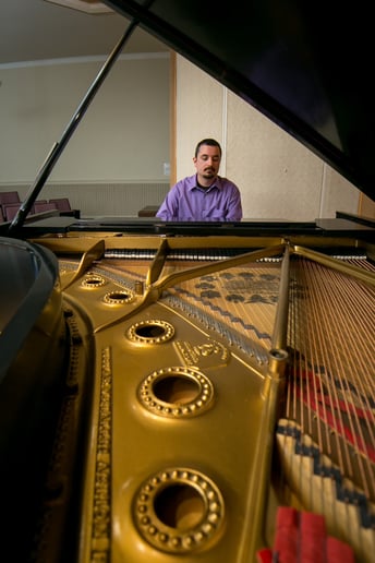 Gallery photo 19 of Charlie Lindner Piano