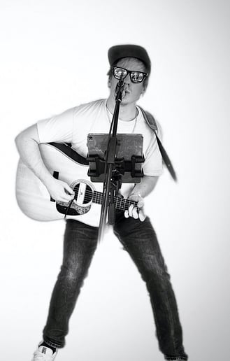 Gallery photo 12 of Charlie Shephard