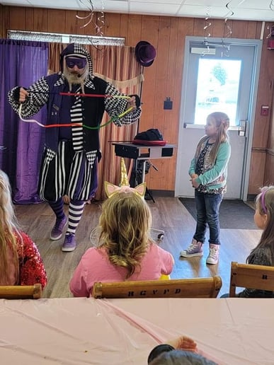 Gallery photo 3 of Charlie the Jester