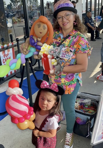 Gallery photo 1 of CharmandHappy Balloon Twister
