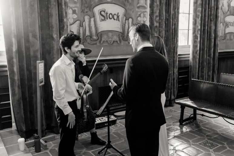 Gallery photo 2 of ChasetheViolinist