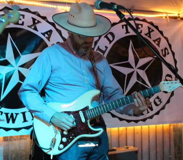 Gallery photo 3 of Chasing Texas
