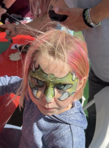 Gallery photo 10 of Cheek to Cheek Face Painting & Balloons