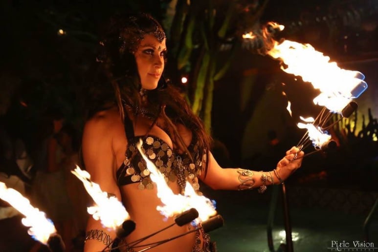 Gallery photo 1 of Cherchez La Femme Bellydance